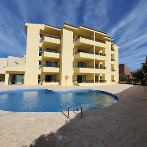 https://mallorca-rooms-cala-millor-2.balearic-islands.net